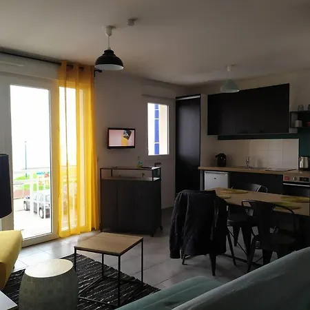 Tres Bel F2 Avec Vue *