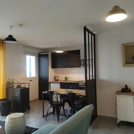 Tres Bel F2 Avec Vue