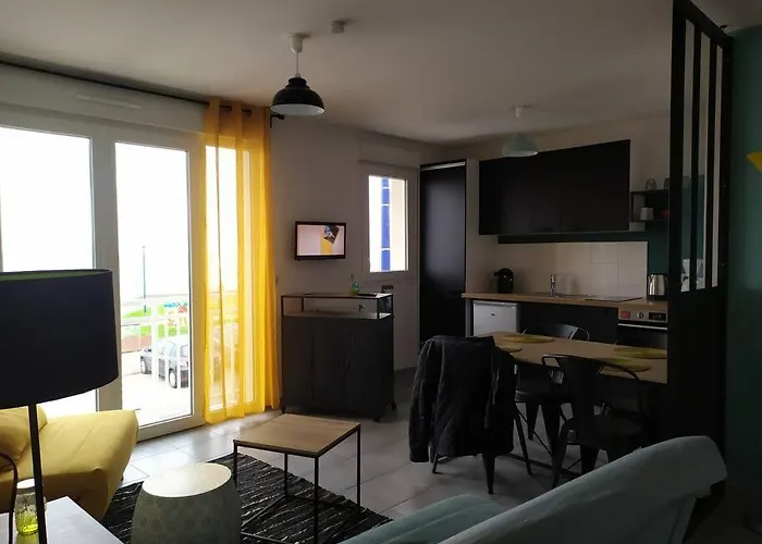 Tres Bel F2 Avec Vue *