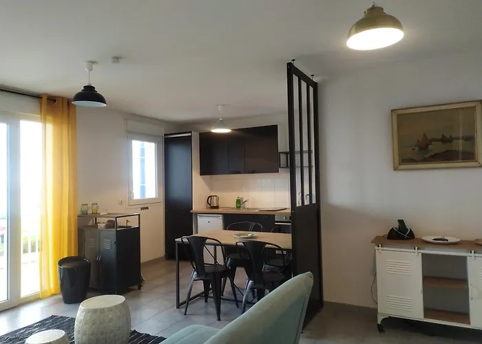 Tres Bel F2 Avec Vue